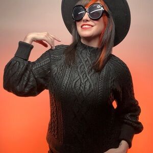 EXPRESS / Black & Silver Cable Knit Sweater / Small